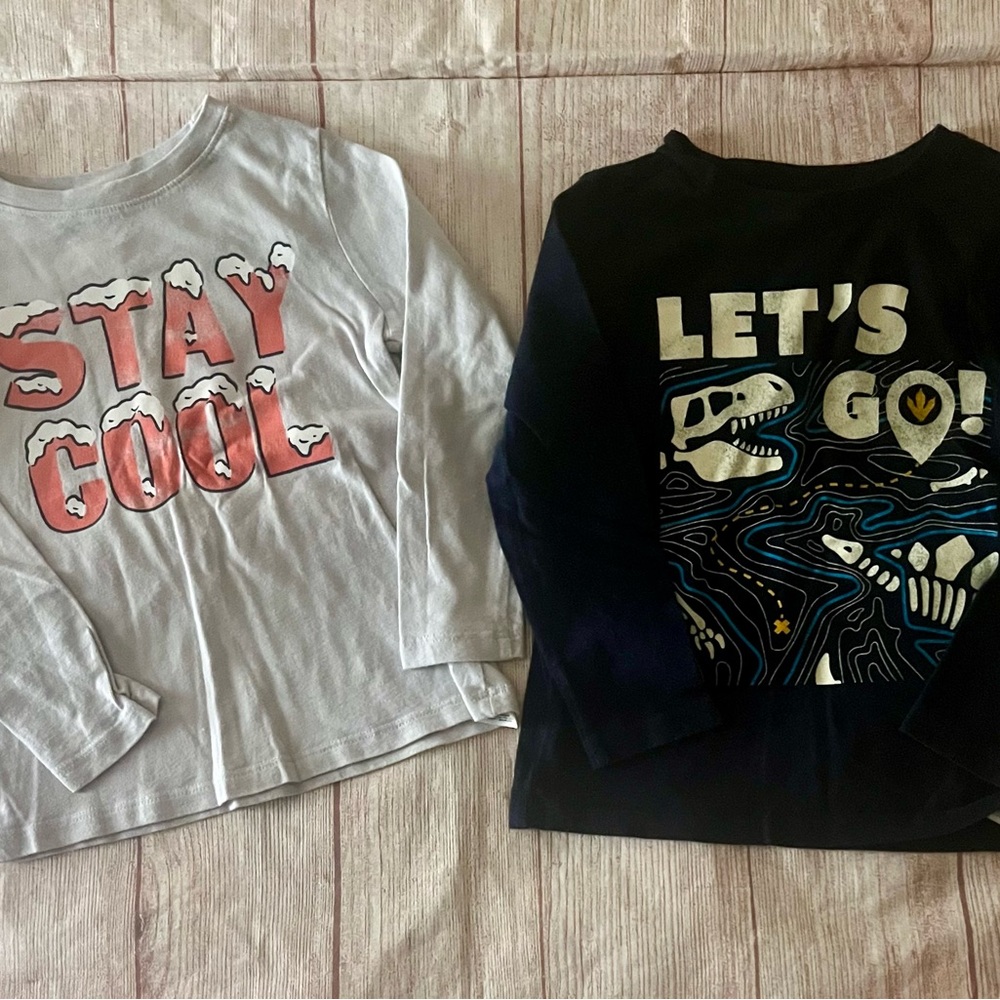 Old Navy (2) Long Sleeve Tee 4T